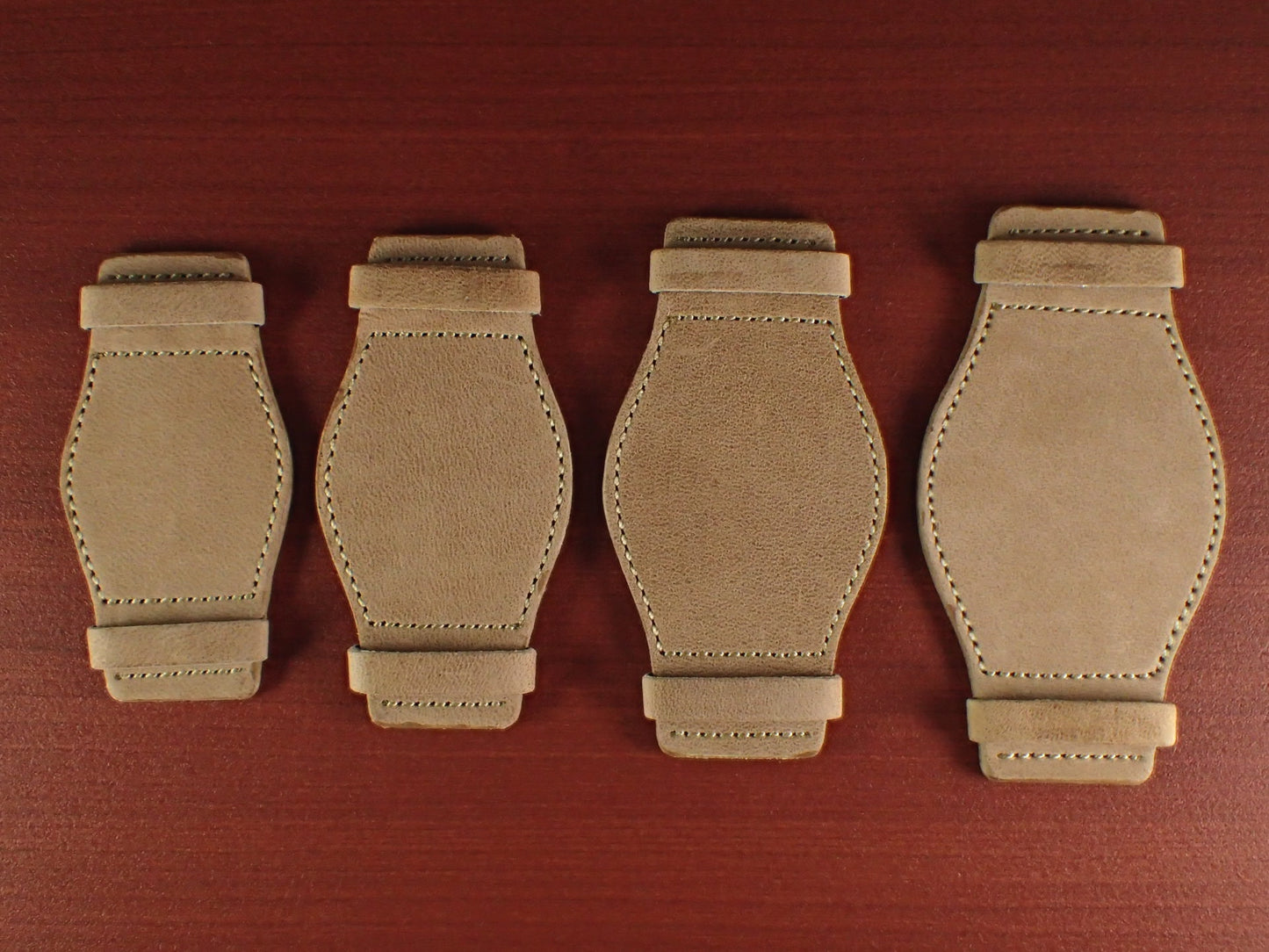 <tc>Leather Pad HORWEEN LATIGO (beige)</tc>