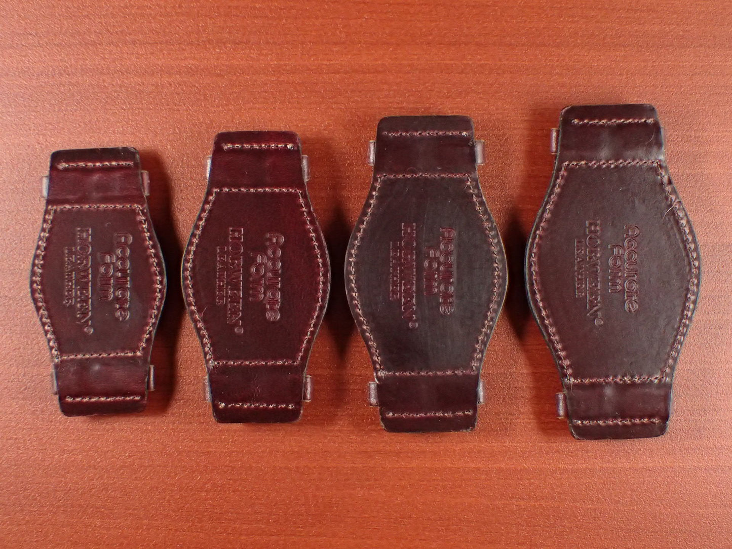 <tc>Leather Pad HORWEEN CHROMEXCEL (burgundy)</tc>