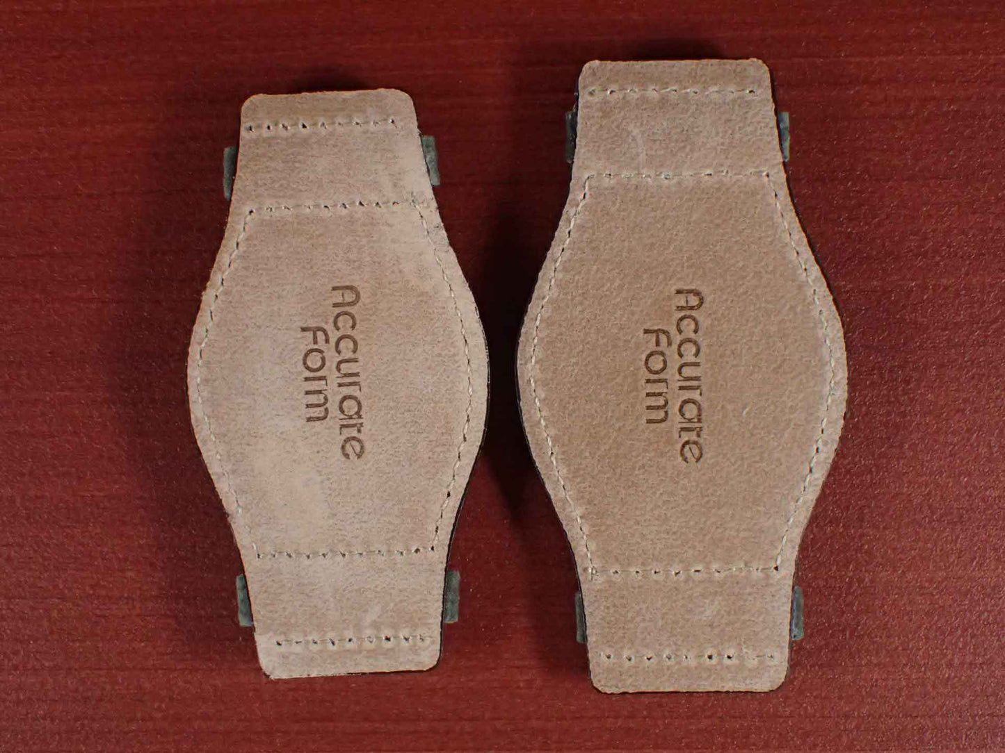 台座 Japanese Pig Suede(Olive)