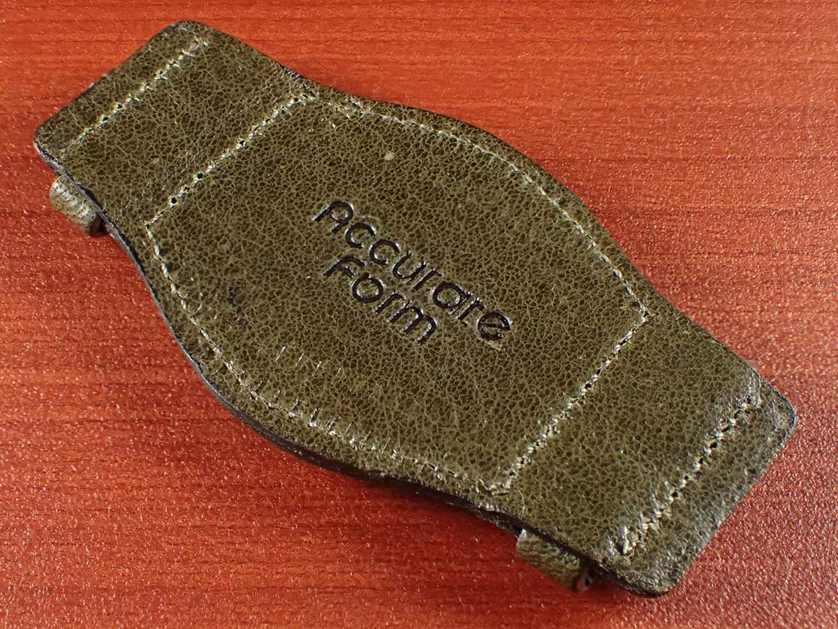 <tc>Leather Pad JAPANESE COWHIDE LEATHER (olive)</tc>