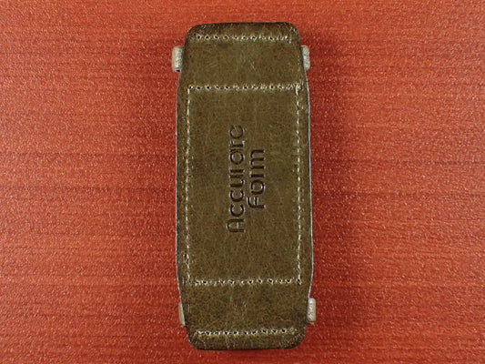<tc>Leather Pad JAPANESE COWHIDE LEATHER for Rectangular Watch (olive)</tc>