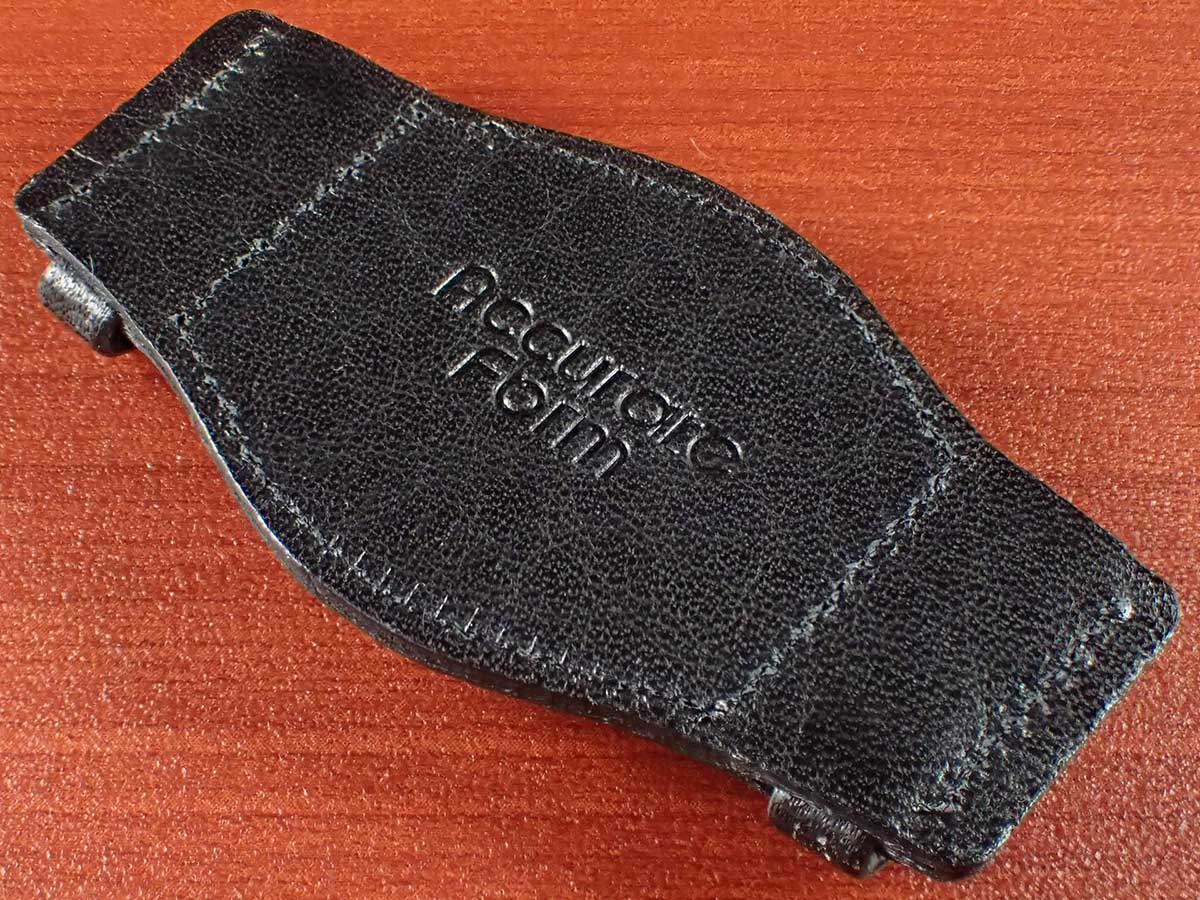 <tc>Leather Pad JAPANESE COWHIDE LEATHER (black)</tc>