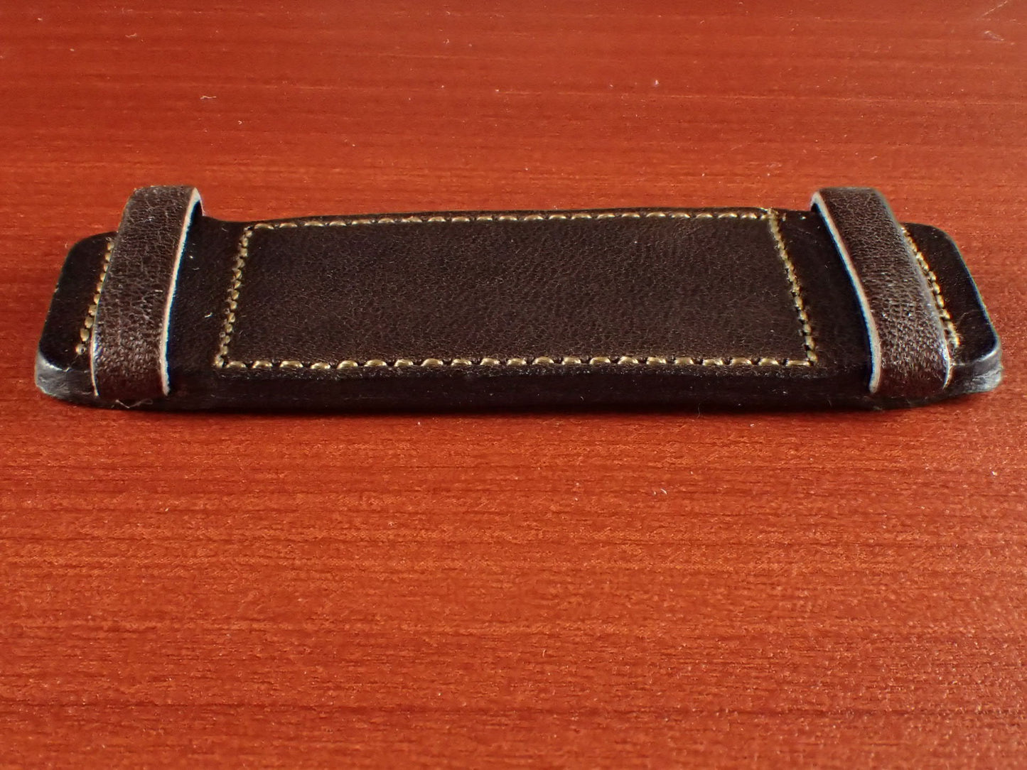 <tc>Leather Pad JAPANESE COWHIDE LEATHER for Rectangular Watch (Dark Brown)</tc>