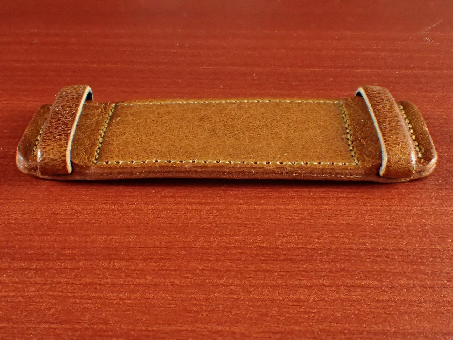 <tc>Leather Pad JAPANESE COWHIDE LEATHER for Rectangular Watch (Brown)</tc>