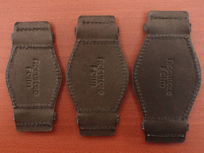 台座 J.&F.J. Baker ロシアンカーフ（ブラック）