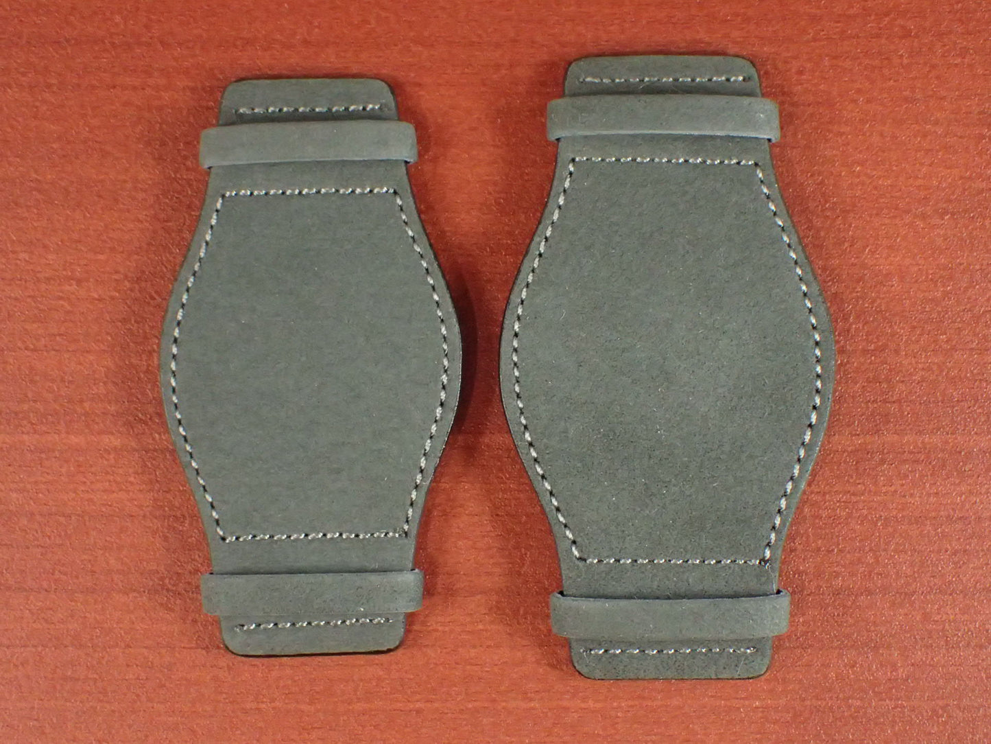 <tc>Pad</tc> [TURGUT] NUBUCK Queen (Green Gray)