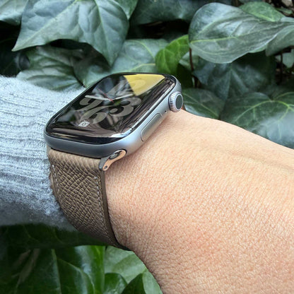 <tc>HAAS Derby French Embossed calf STRAP for Apple Watch (ETOUPE)</tc>