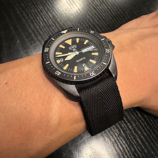 Accurate Form・H.A.L. STRAP (black)